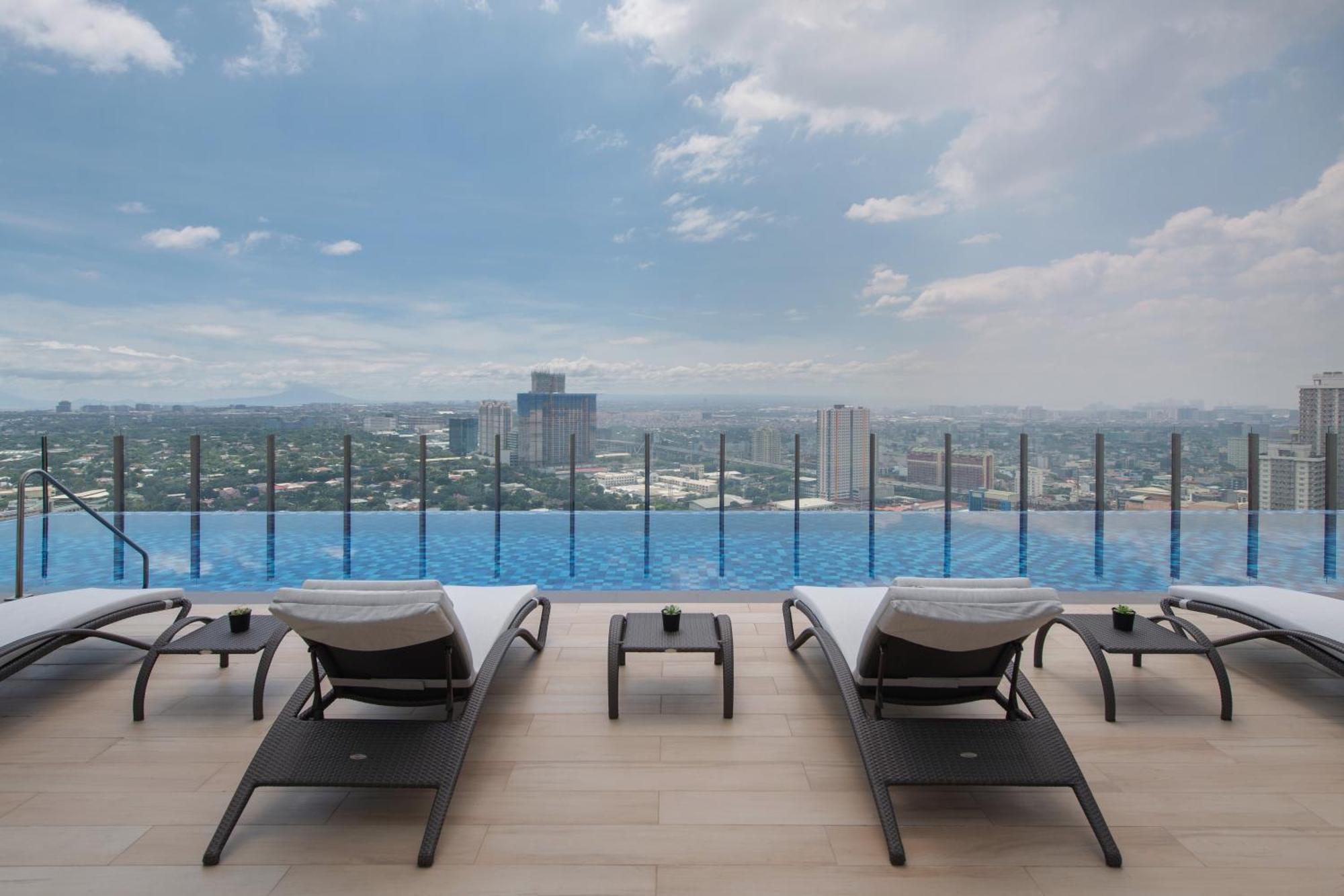 Citadines Benavidez Makati Hotel Makati City Exterior photo